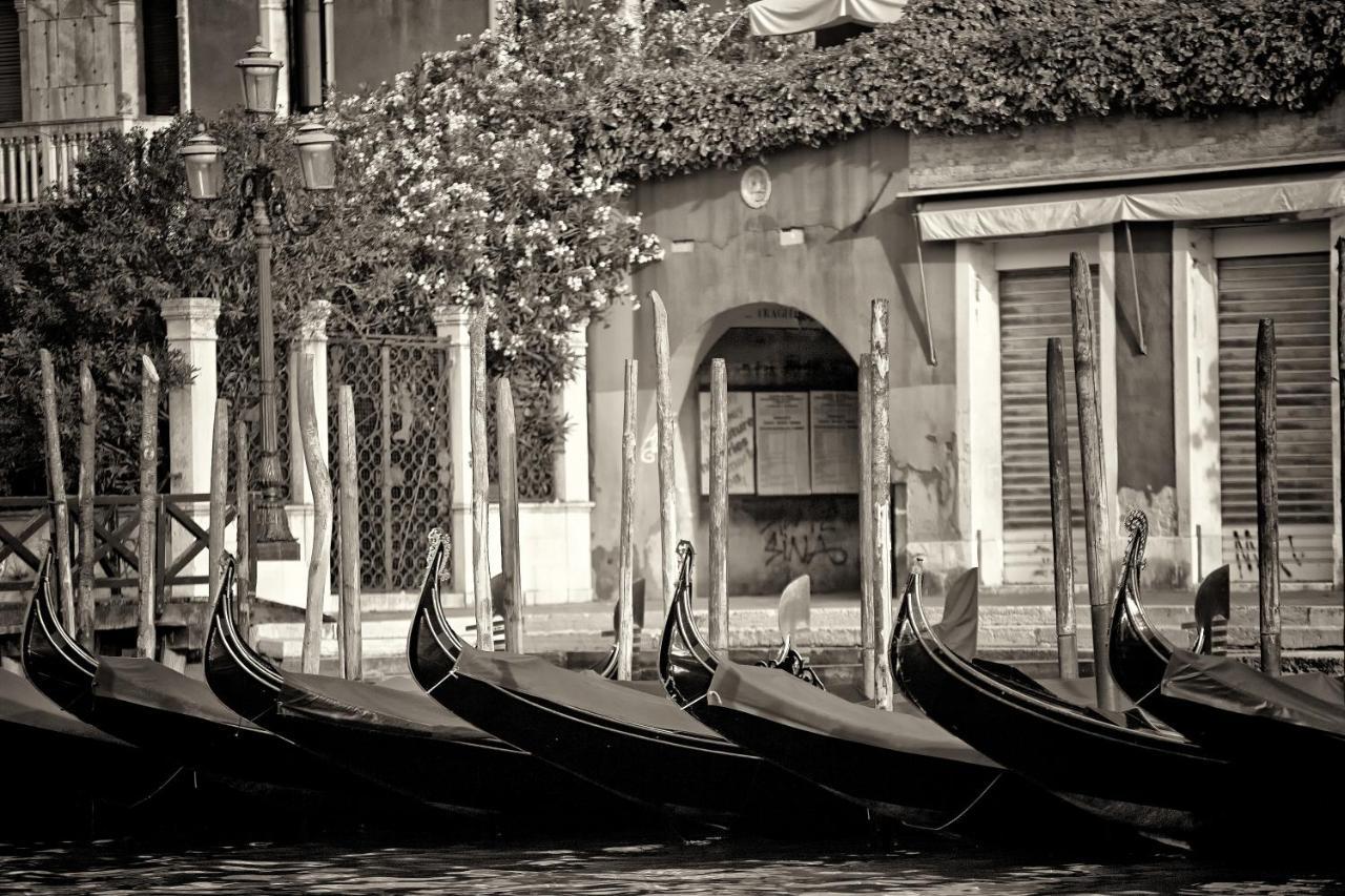 Italiahaus - Ca' Olivo Loft With Canal View In Rialto Venice Διαμέρισμα Εξωτερικό φωτογραφία
